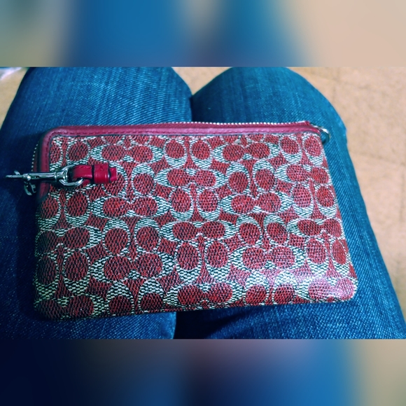 Coach 4x6 card & money holder, Coach tiny wallet, change purse - Picture 5 of 11